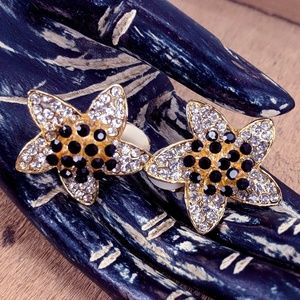 Vintage Flower Rhinestone Earrings